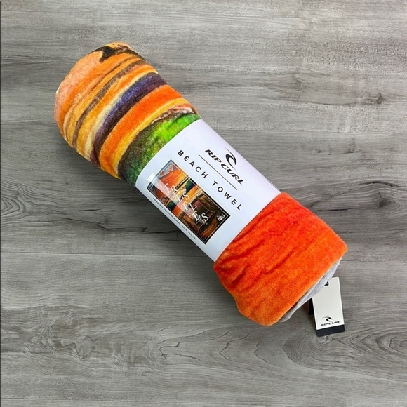 ☀️RIP CURL☀️ BEACH BOAT POOL TOWEL BLANKET TRESTLES CALIFORNIA WSL FINALS - Picture 2 of 9